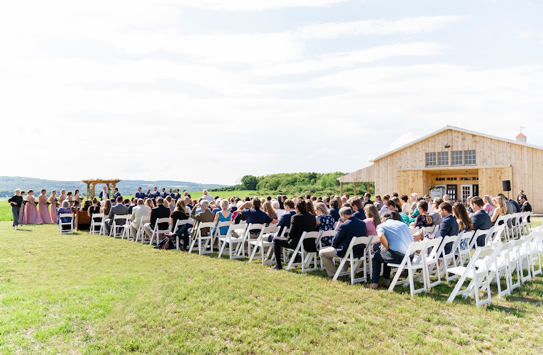 Watervale Ridge Wedding Venue and Farmhouse — Barn or Farm in Syracuse, New York