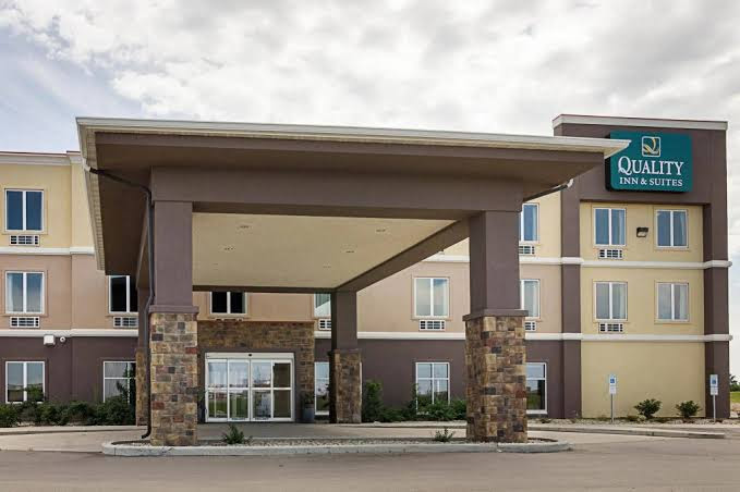 Econo Lodge Inn & Suites - photo