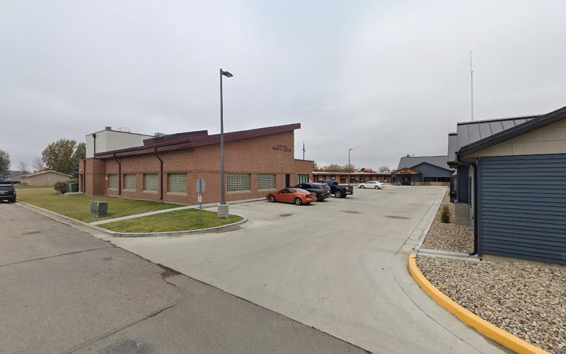 Ina Mae Rude Aquatic Center — Aquarium in Stanley, North Dakota