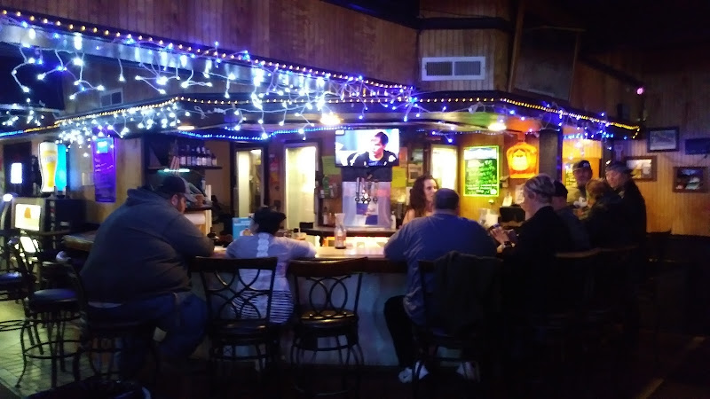 Silver Stallion Club — Country Club in Mustang, Oklahoma