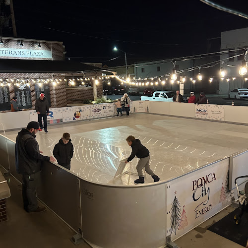 Ice On The Plaza - photo