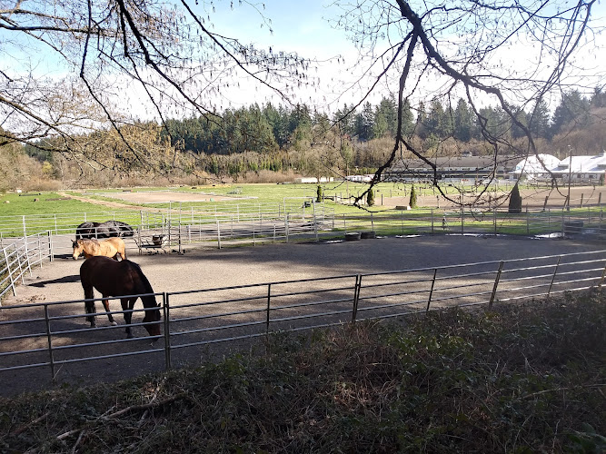Lake Oswego Hunt Club — Barn or Farm in Lake Oswego, Oregon