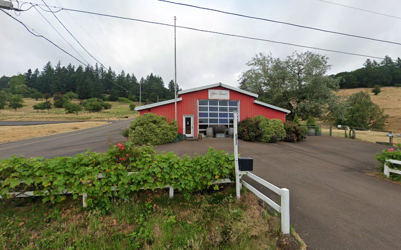 The Red Barn at Rain Dance Vineyards - corporateevents.at