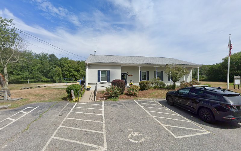 Bonnet Shores Community Center - photo