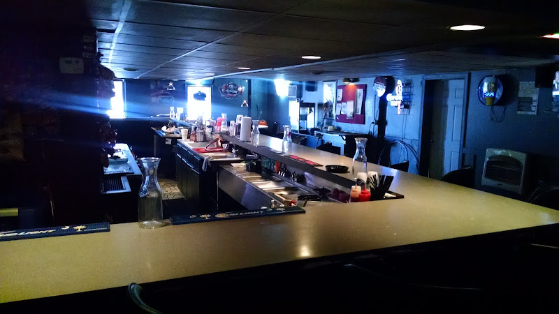 Mikey's Bar & Grill — Country Club in Orangeburg, South Carolina
