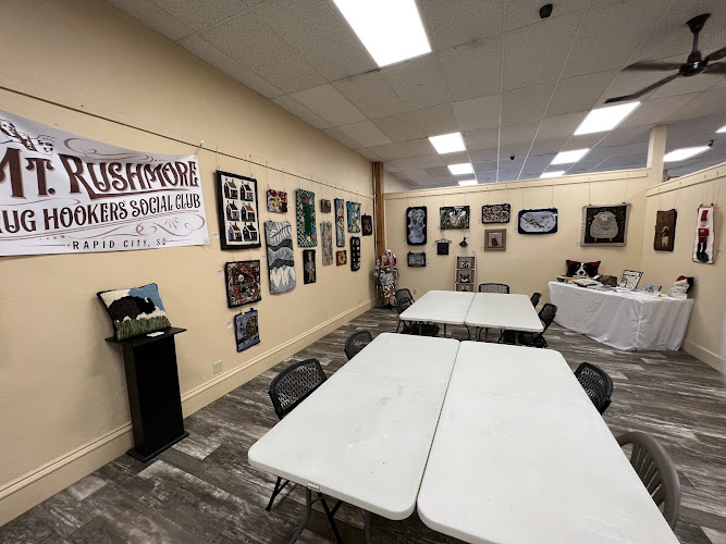 Chautauqua Artisans Market — Art Gallery in Hot Springs, South Dakota