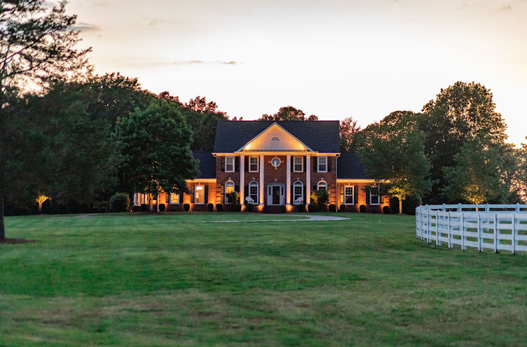 Gracemore Farm — Barn or Farm in Franklin, Tennessee