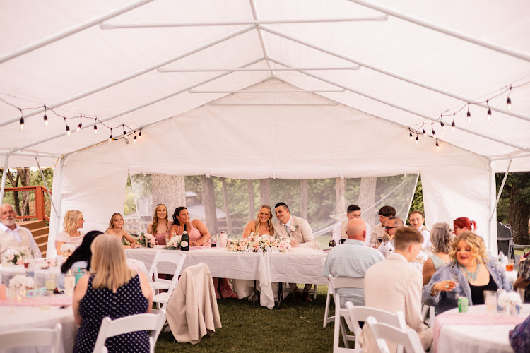 Pondside love nest wedding venue - photo