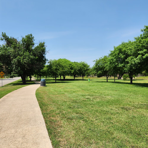 Bowling Green Park and Community Garden - photo