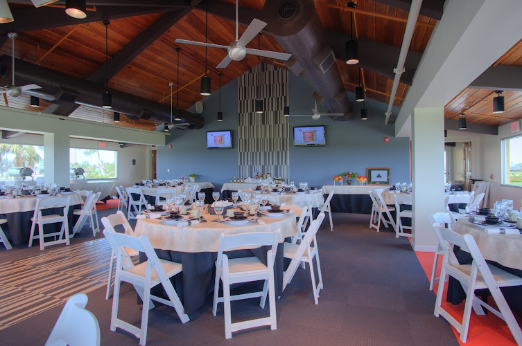 Moody Gardens Golf Course - Driving Range & Restaurant — Country Club in Galveston, Texas