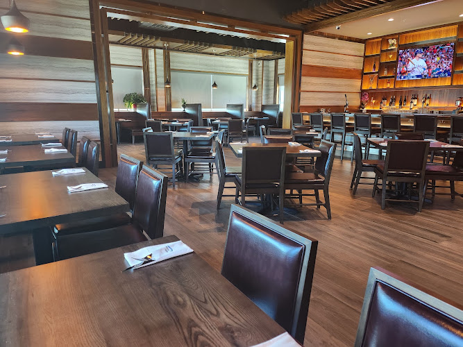MiRu Seafood — Restaurant with Private Dining in League City, Texas