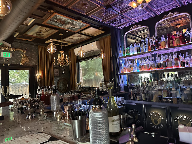 Cowboys & Angels Speakeasy Cocktail Parlor - corporateevents.at