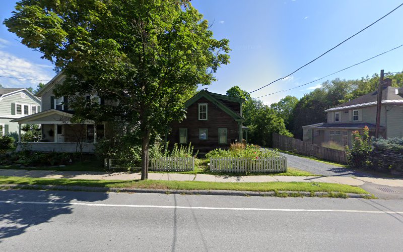 River House in the Heart of Middlebury - photo