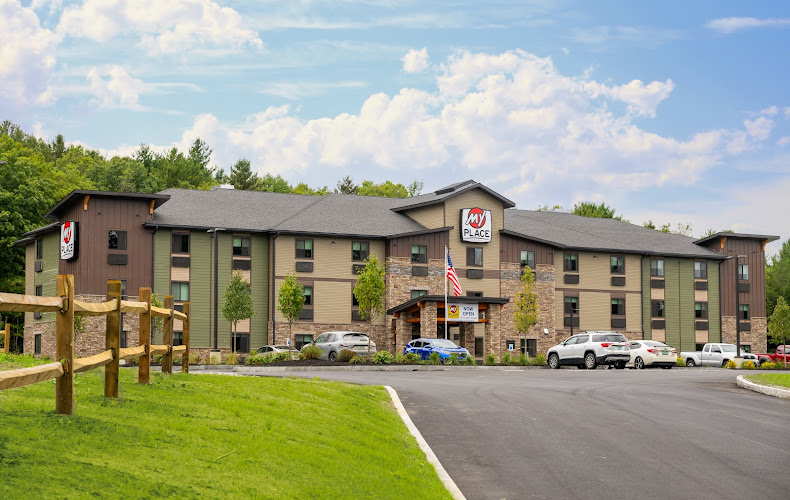 My Place Hotel-Randolph, VT - photo
