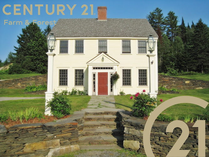 Century 21 Farm & Forest — Historic Mansion in Newport, Vermont
