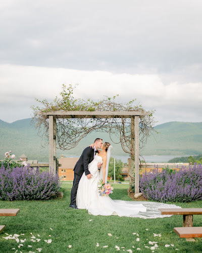 Veilmonté Bridal Showroom — Outdoor Venue in South Burlington, Vermont