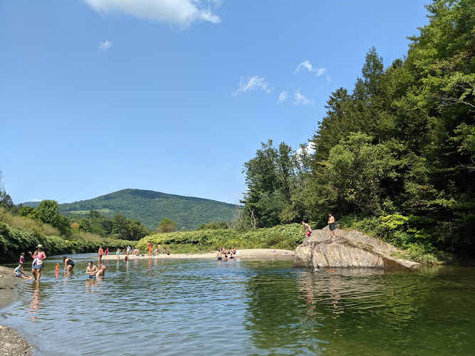 The Lareau Park - photo