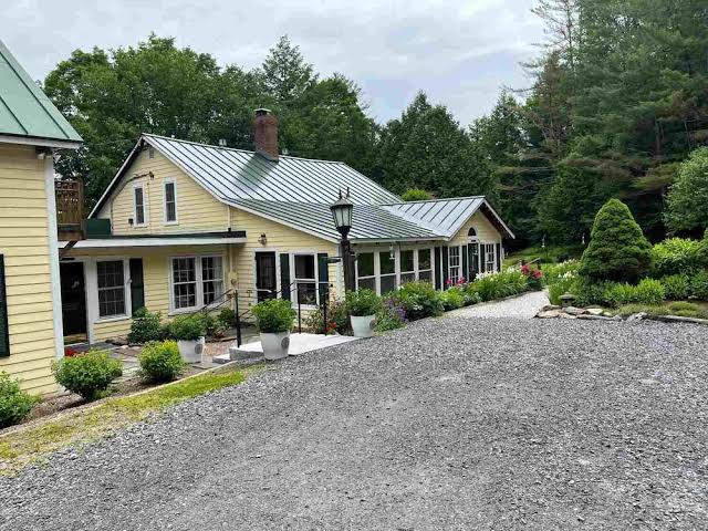 Tucker Hill Lodge — Banquet Hall in Waitsfield, Vermont