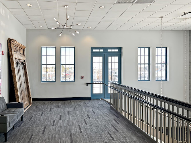 Regus - Hampton Peninsula Town Center - corporateevents.at