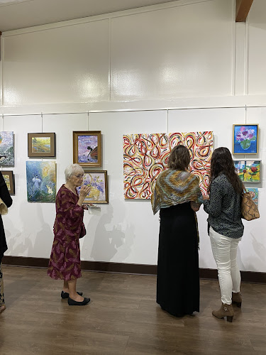 SUFFOLK ART LEAGUE - corporateevents.at