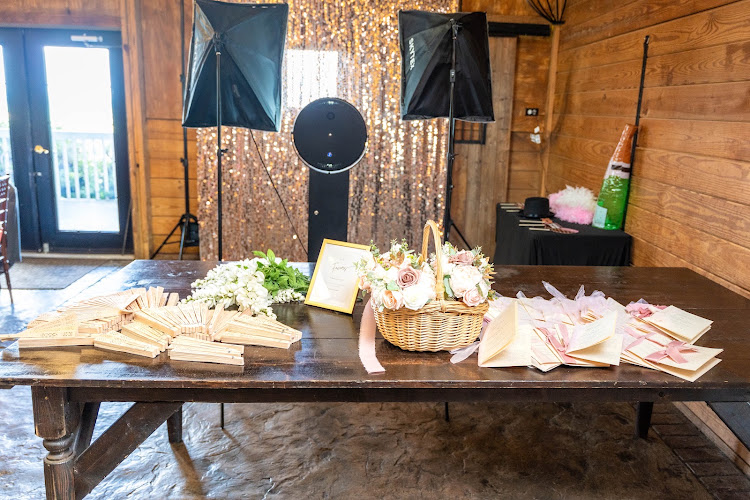 Prism Pulse Snapshot - Photo Booth Rental - corporateevents.at