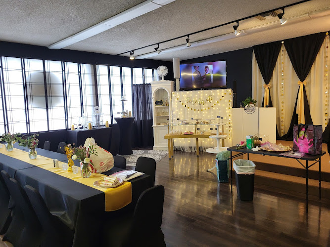 Artisan Studio Center; ATtheParlor — Art Gallery in Lakewood, Washington