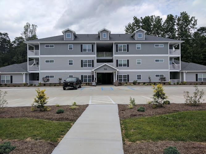 Mallard Landing Luxury Apartments — Art Gallery in Hurricane, West Virginia
