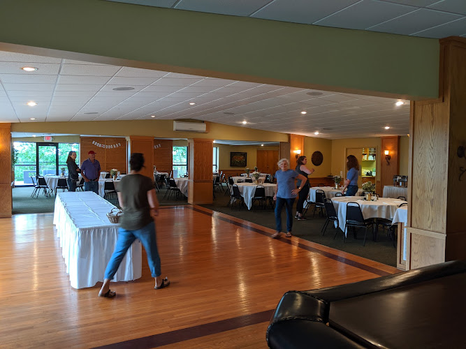 Scenic View Country Club — Country Club in West Bend, Wisconsin